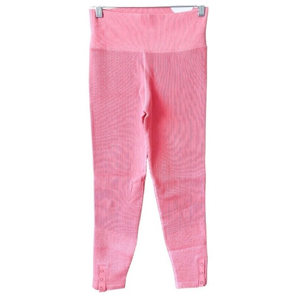 NWT OFFLINE by Aerie Main Squeeze High Waisted Ribbed Waffle Ankle Leggings M - Picture 1 of 11
